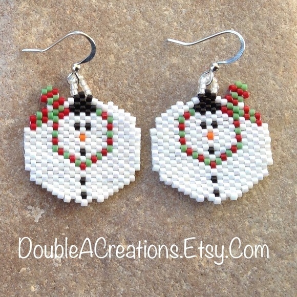 SNOWMAN Beaded Earrings, New, Handmade by Me - Picture 4 of 6